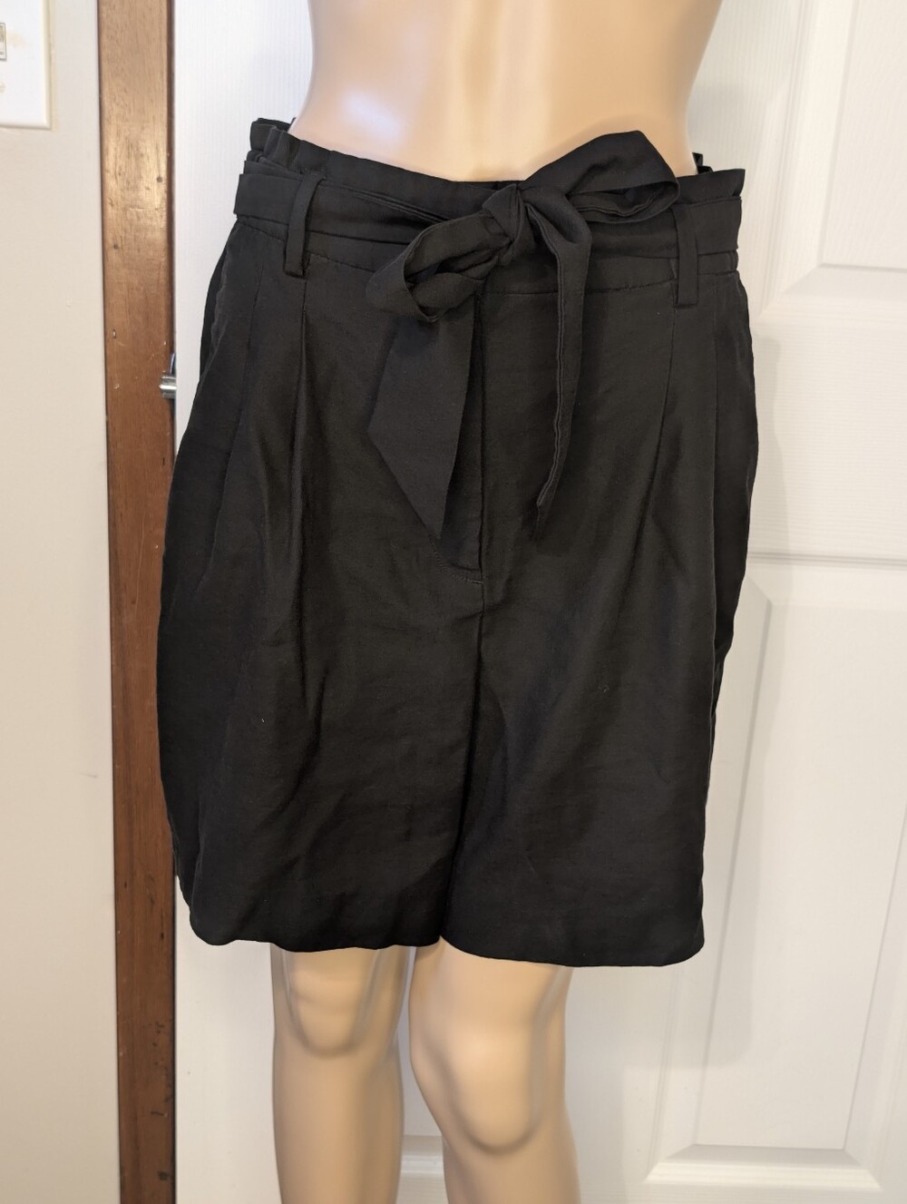 H&M Black Paperbag Waist Tie High Waisted Flowy Bermuda Shorts-size 10